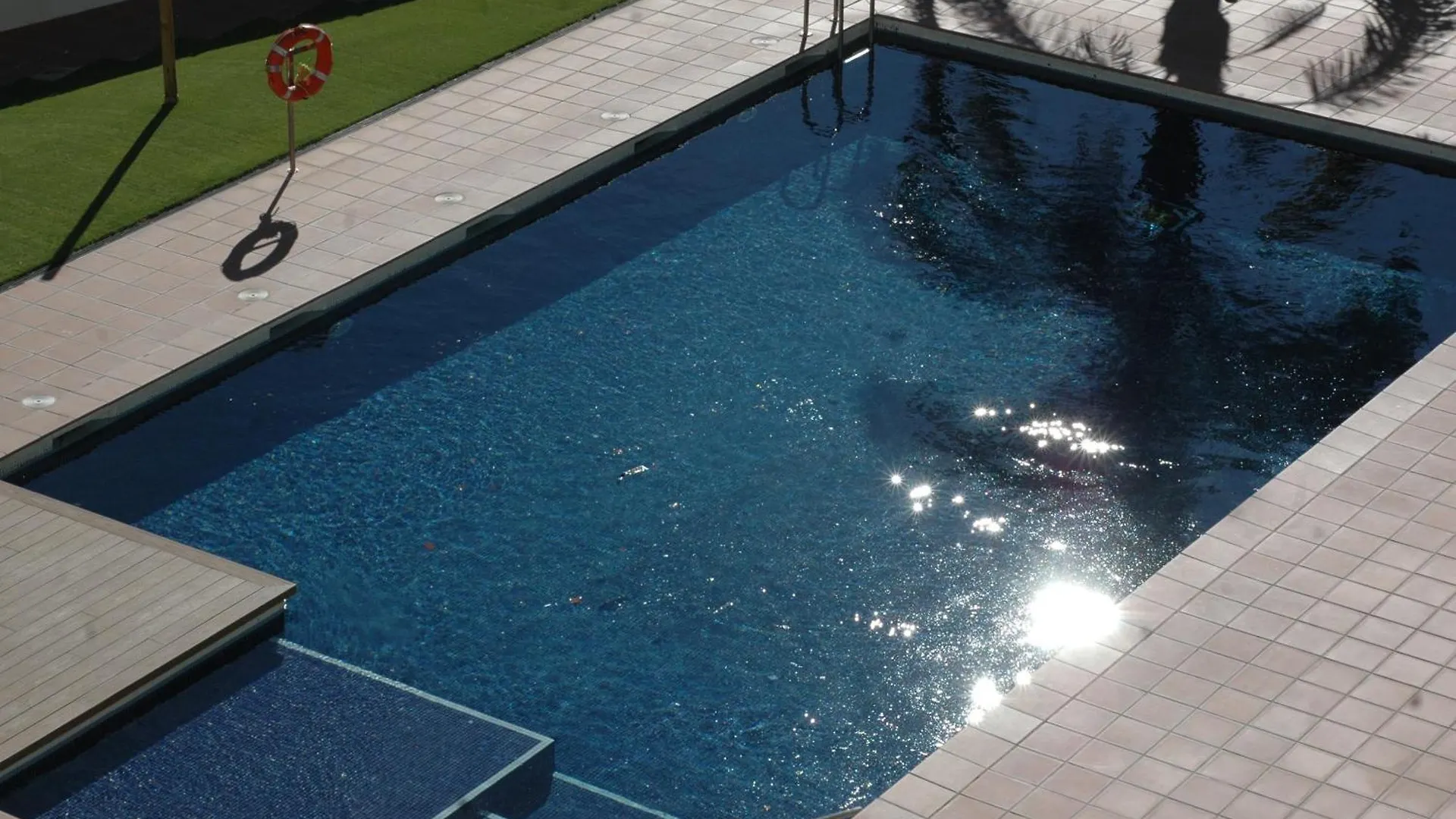 Luminoso Apartamento Con Piscina Roses 0*,